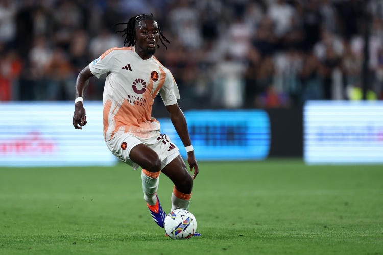 kaiyun-意媒：科内本人渴望留队，罗马方面财务压力或迫使其今夏出售球员